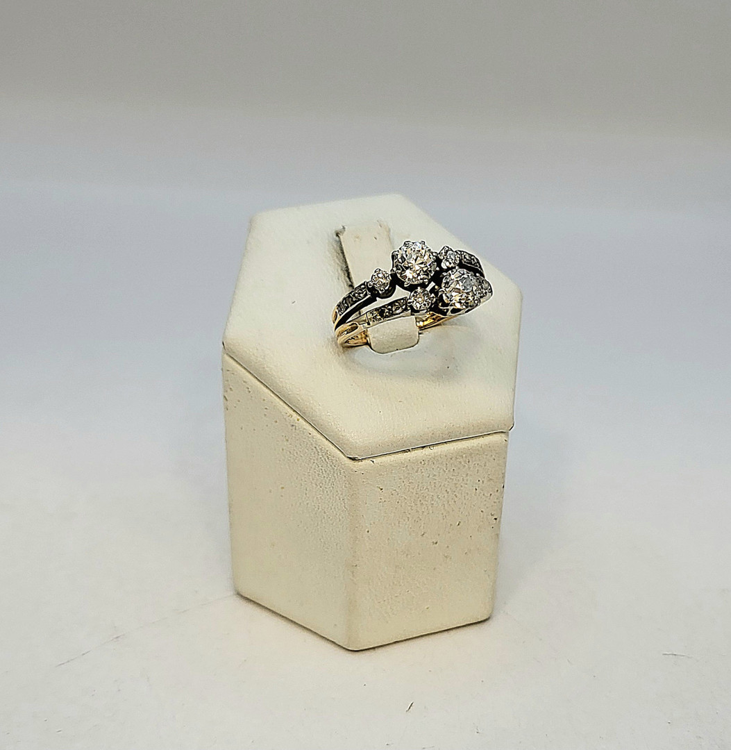 Anello oro argento diamanti