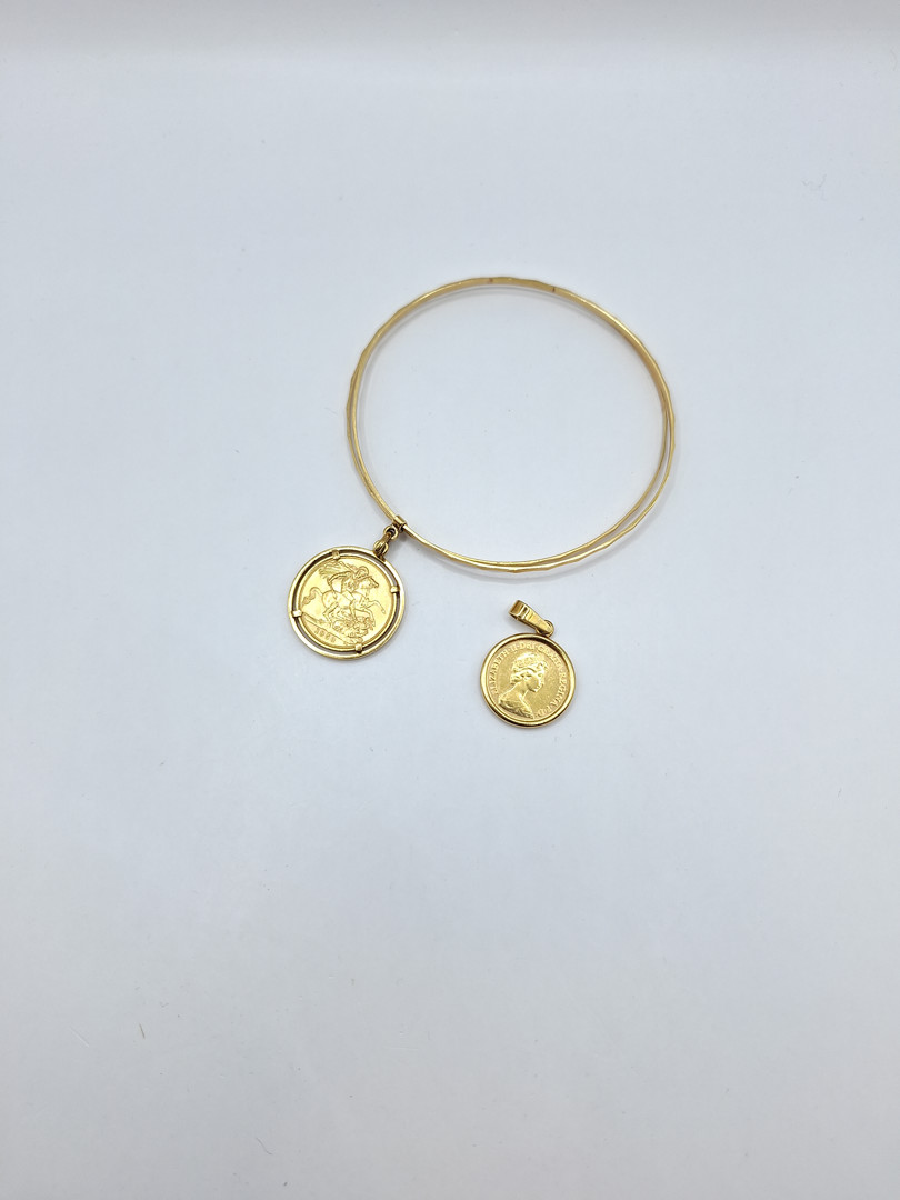 Vari oggetti oro 