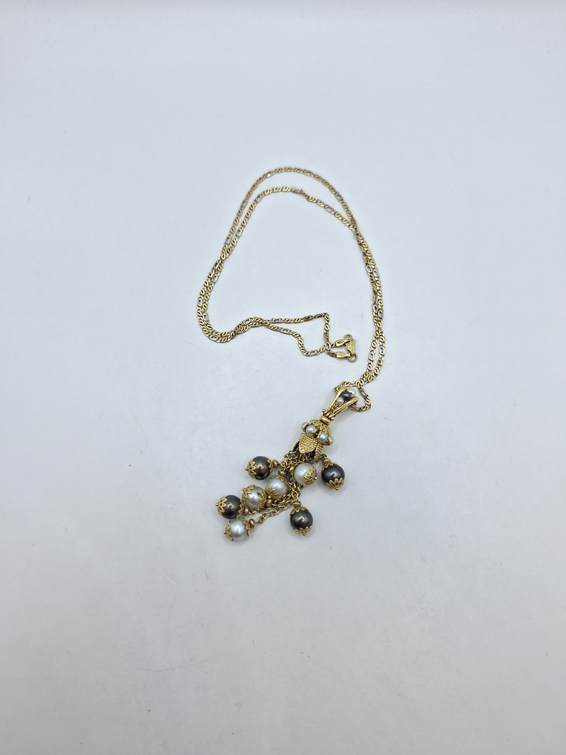 Collana e ciondolo oro perle 