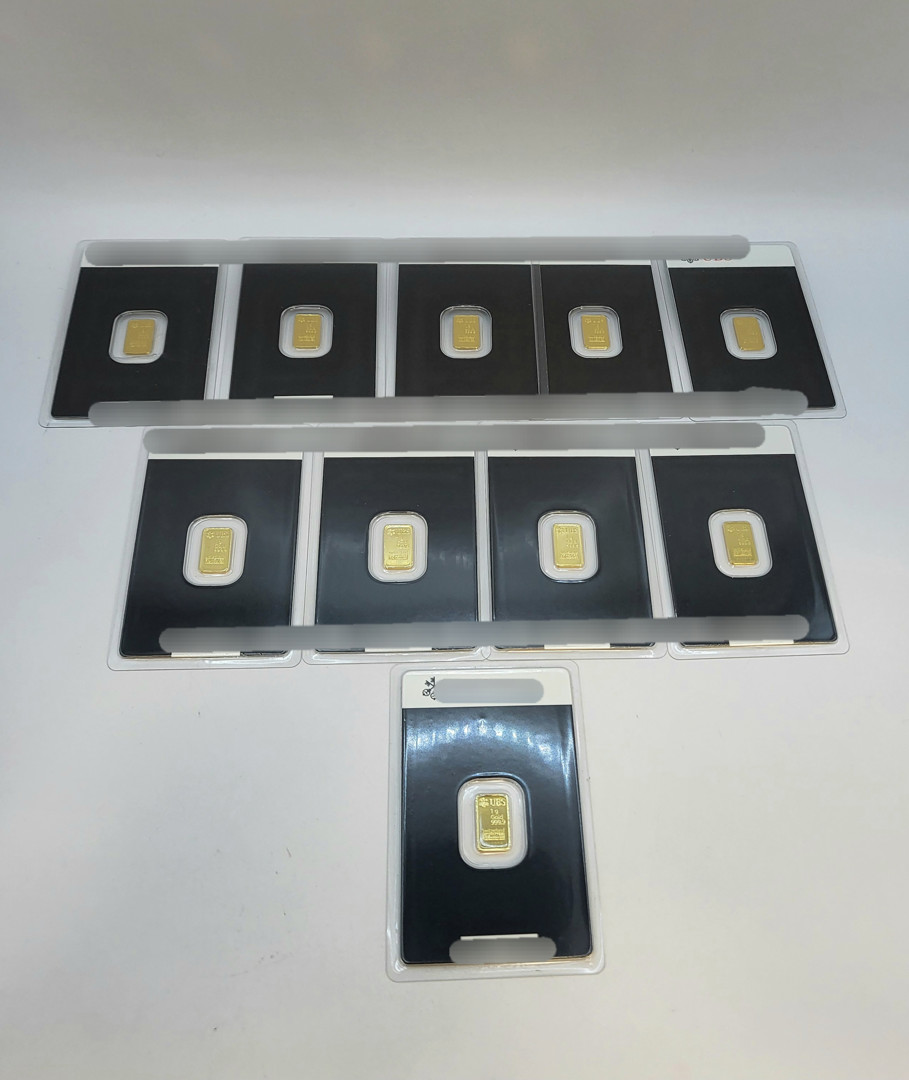 Dieci lingotti oro 