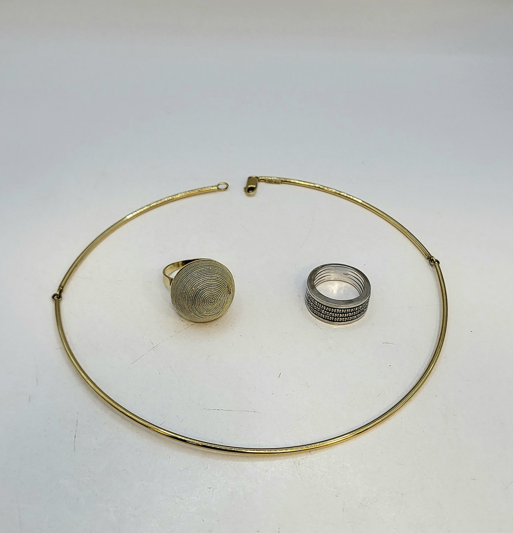 Collana e due anelli oro diamantini 