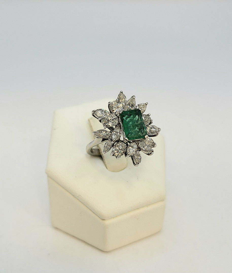 Anello oro diamanti pietra