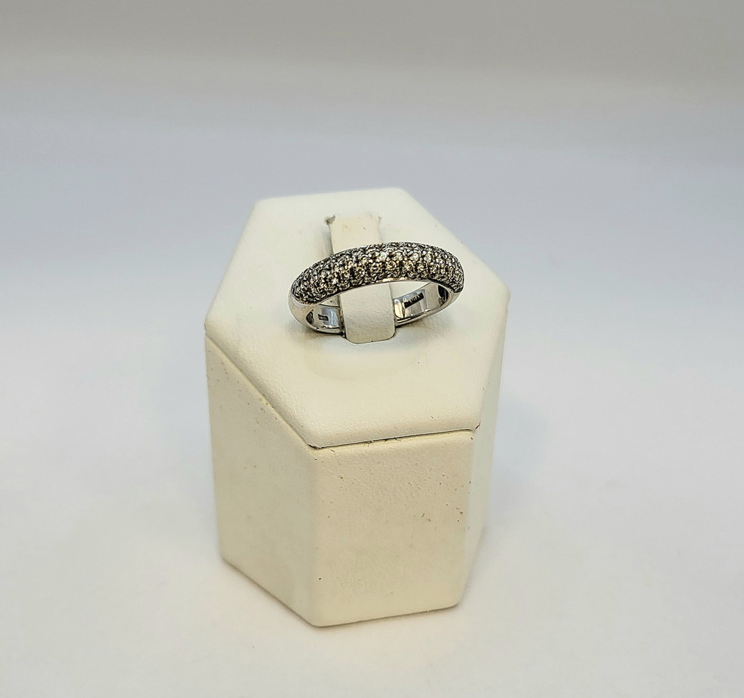 Anello a firma Damiani oro diamantini 