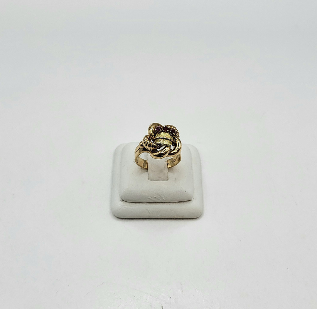 Anello oro pietre