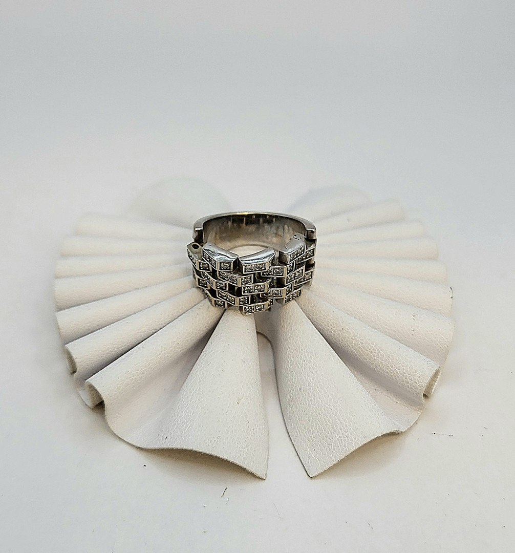 Anello oro con diamantini