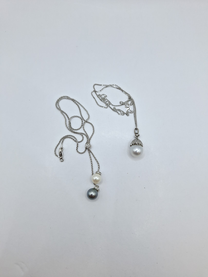 Due catenine oro diamantini perle 