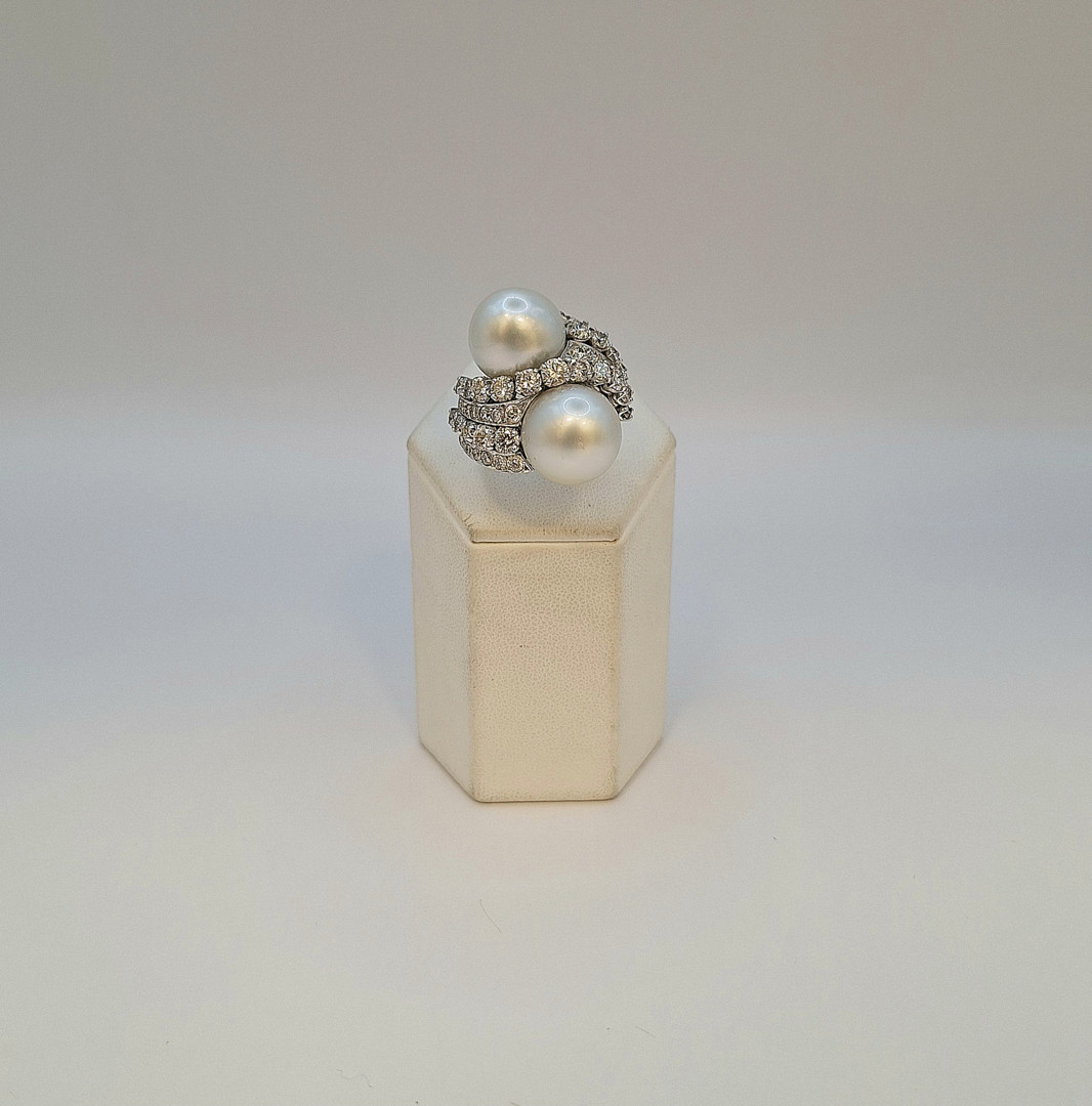 Anello oro diamanti perle