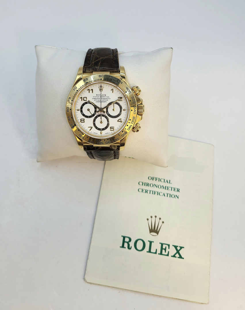 Cronografo oro Rolex Daytona con deployant in oro