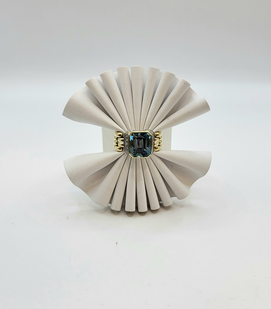 Anello oro pietra diamantini