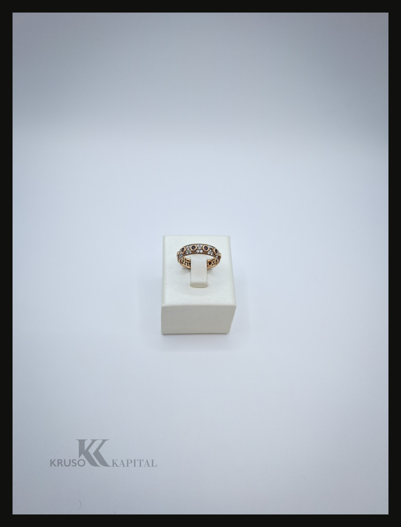 Anello oro pietre