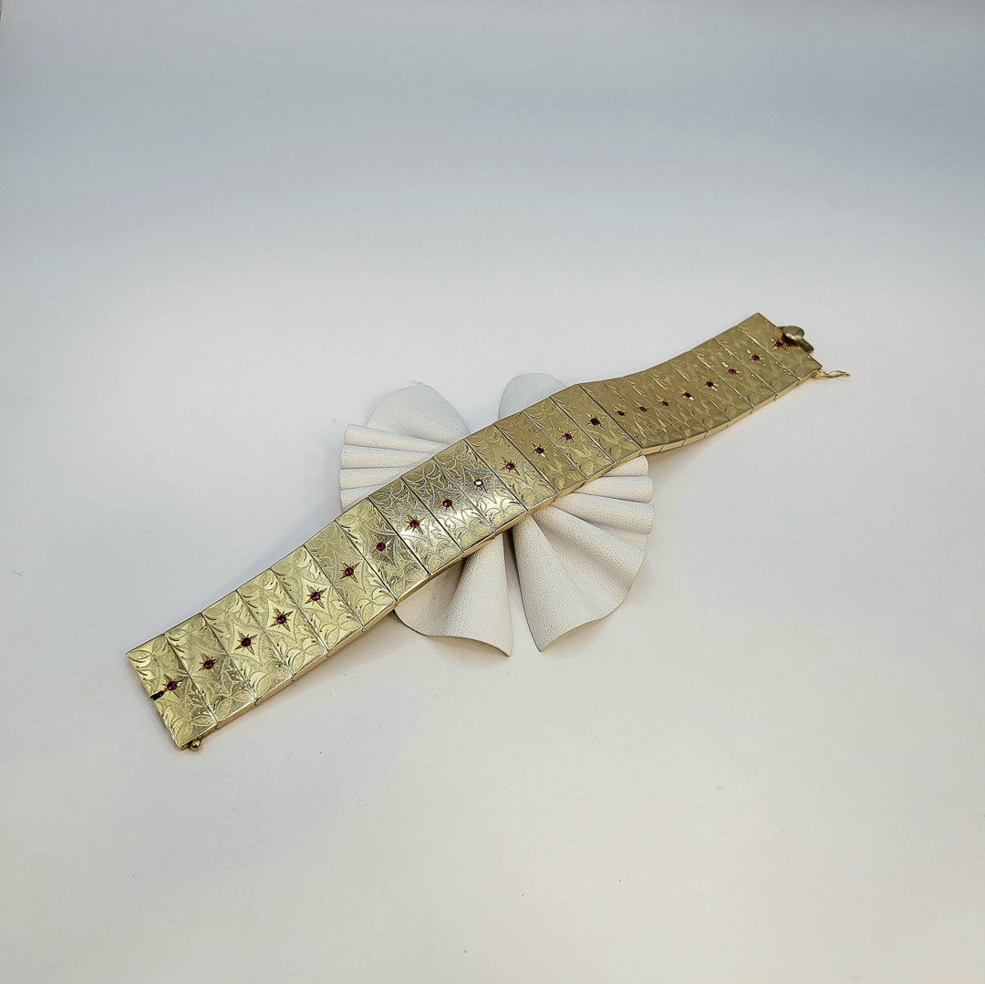 Bracciale oro pietre 