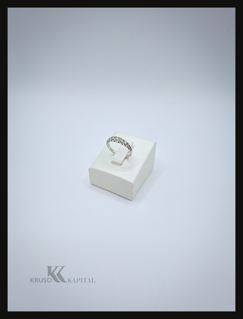 Anello oro diamanti