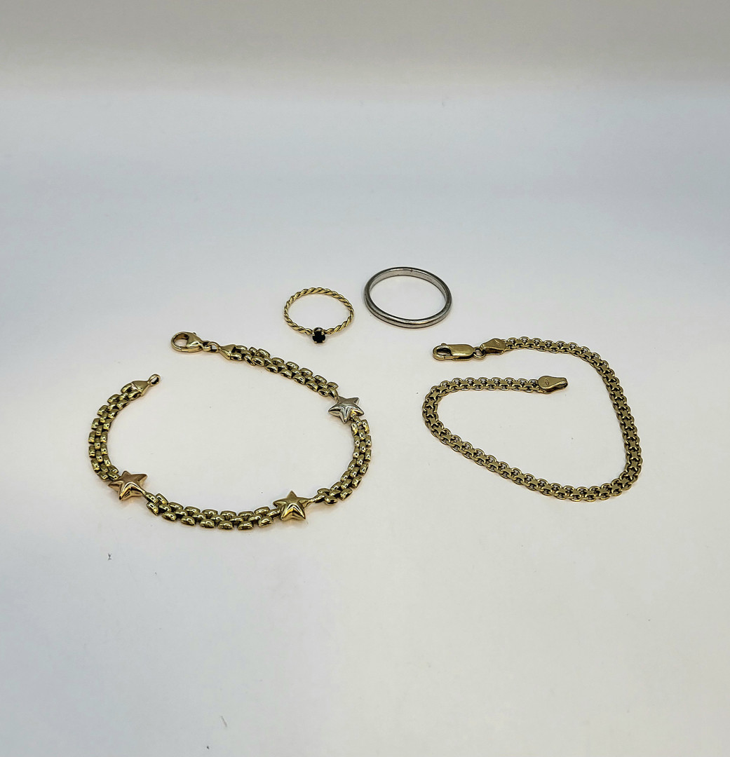 2 bracciali anello oro pietra anello platino