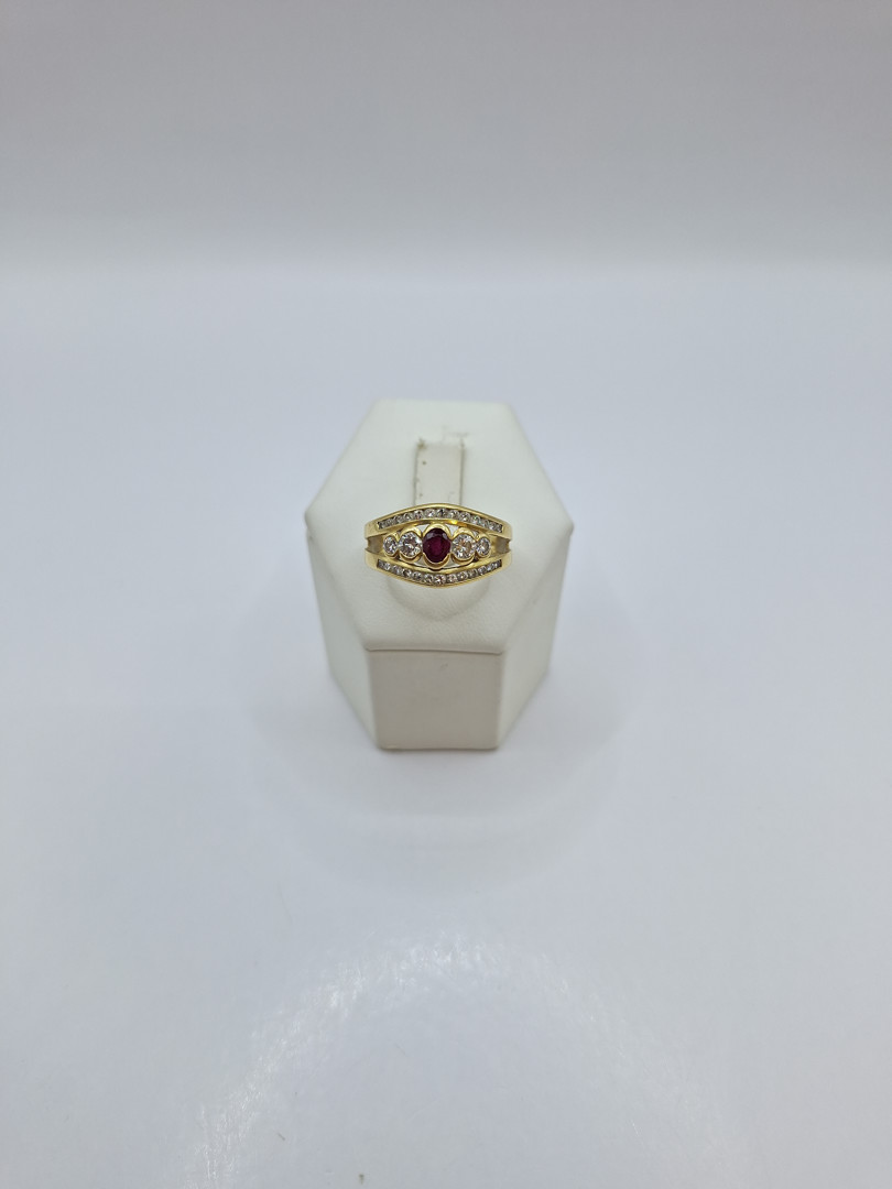 Anello oro diamanti pietra