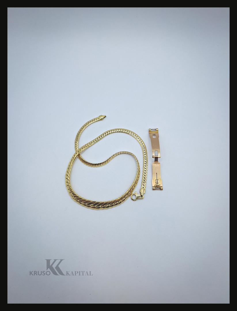 Collana e pezzo oro