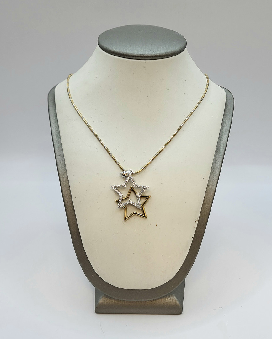Collana e ciondolo oro pietre