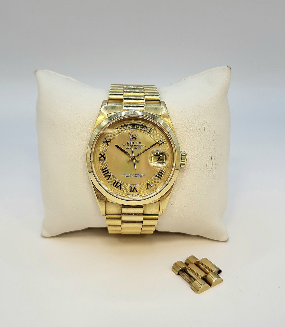 Bracciale con orologio oro Rolex Day-Date automatico