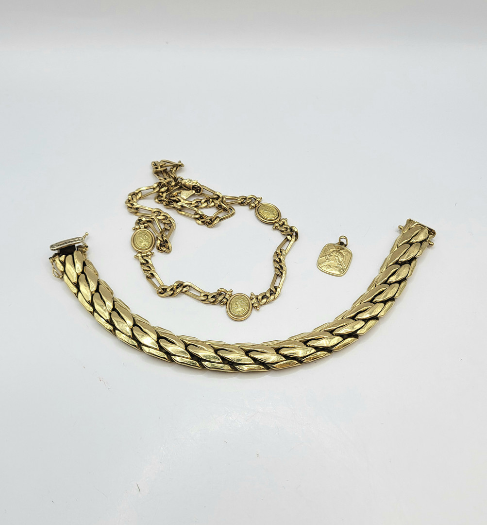 Collana ciondolo e bracciale oro 