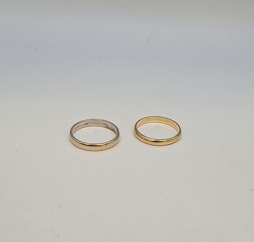 Due anelli oro