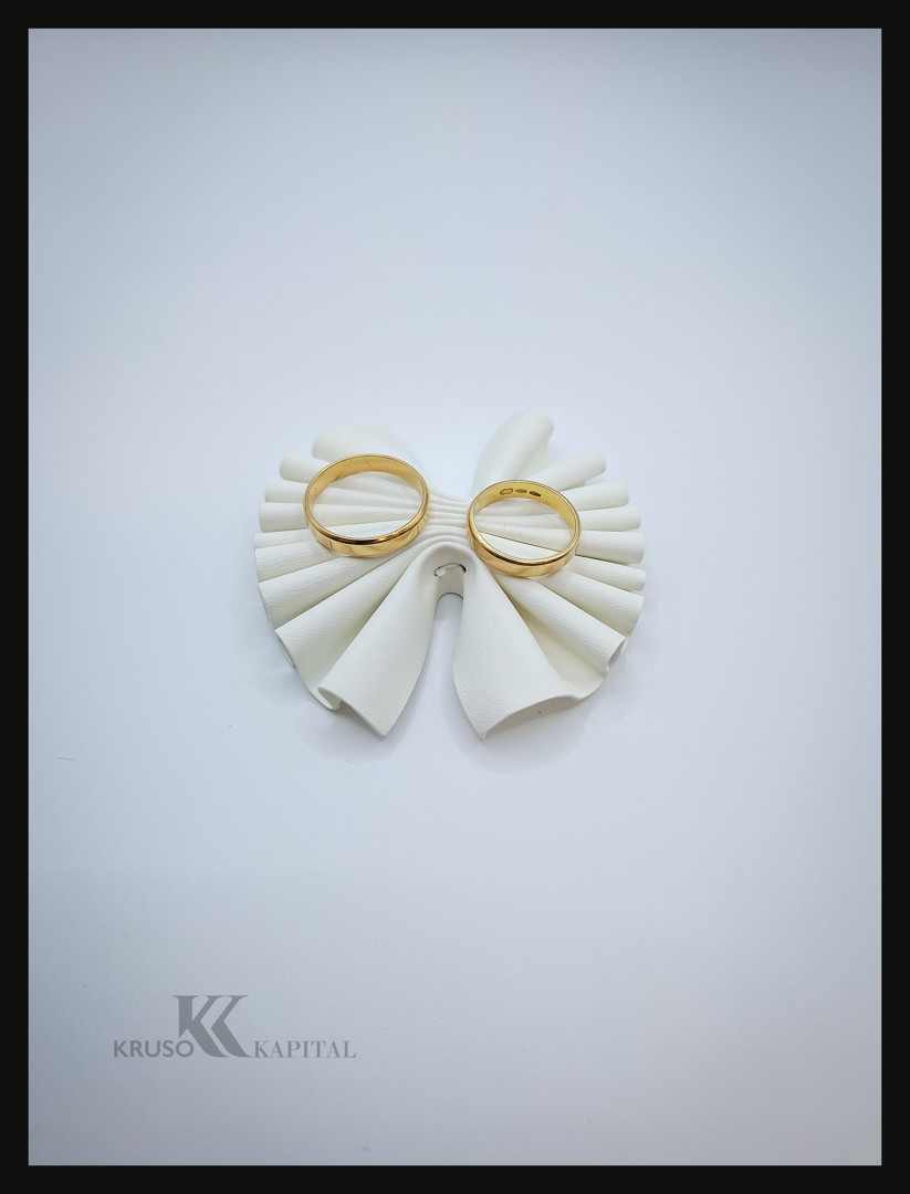 Due anelli oro 