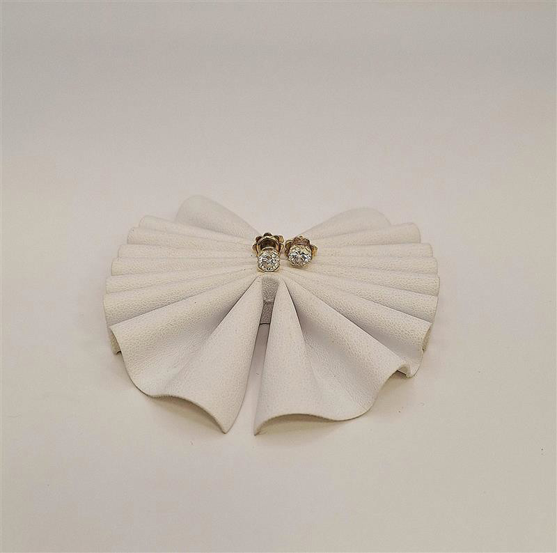 Orecchini oro con due diamanti