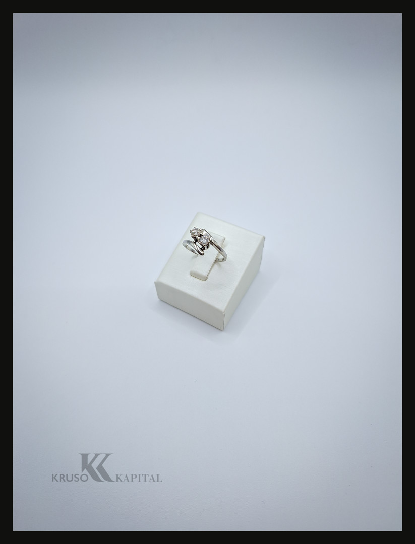 Anello oro diamanti