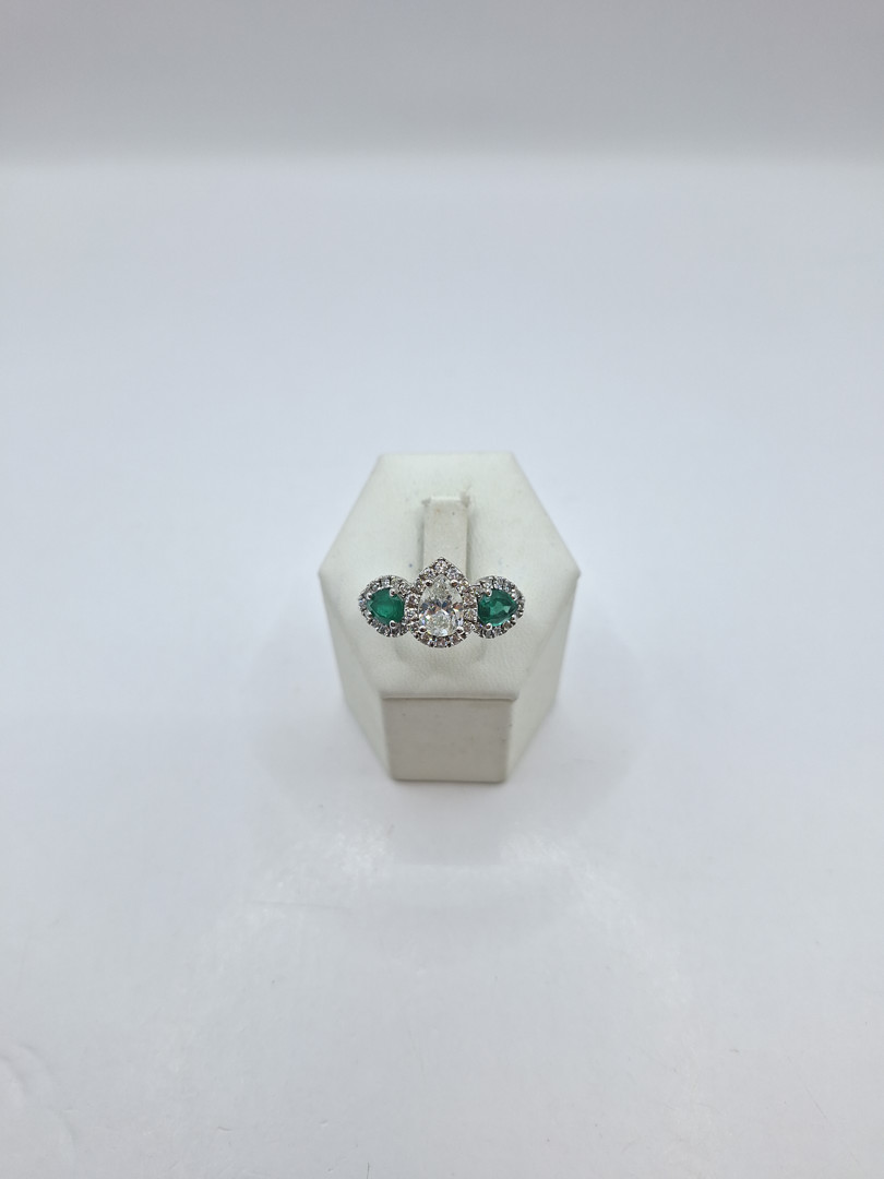 Anello oro pietre con diamante a gocce e diamantini