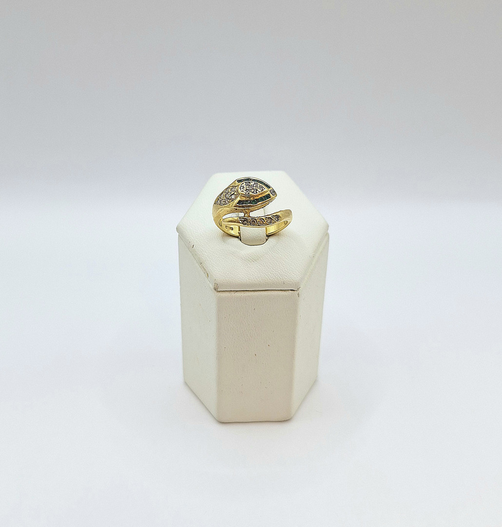 Anello oro pietre 