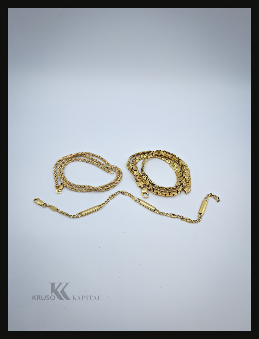 Due collane e bracciale oro 