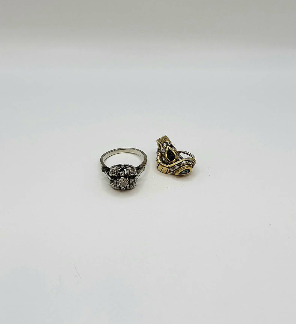 Anello e paio orecchini oro pietre diamantini