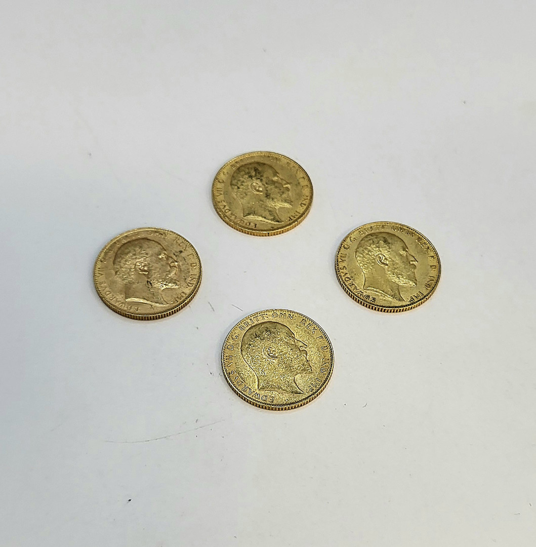 Quattro sterline oro