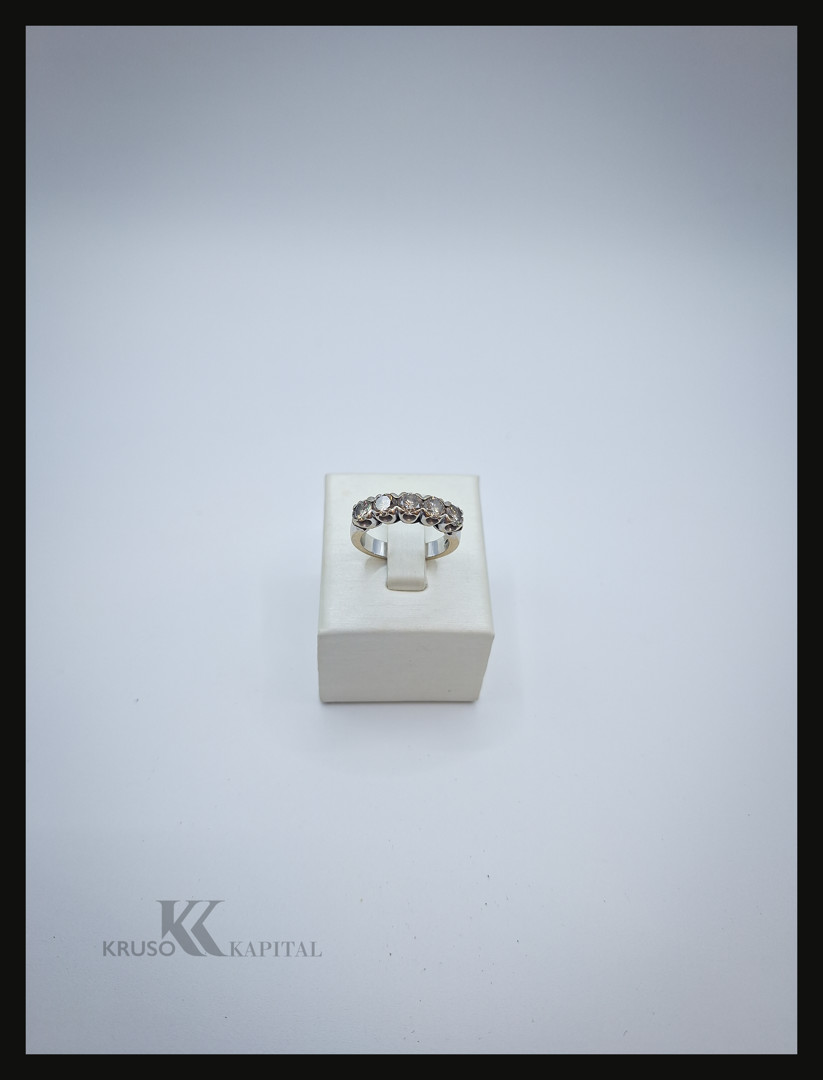 Anello oro diamanti
