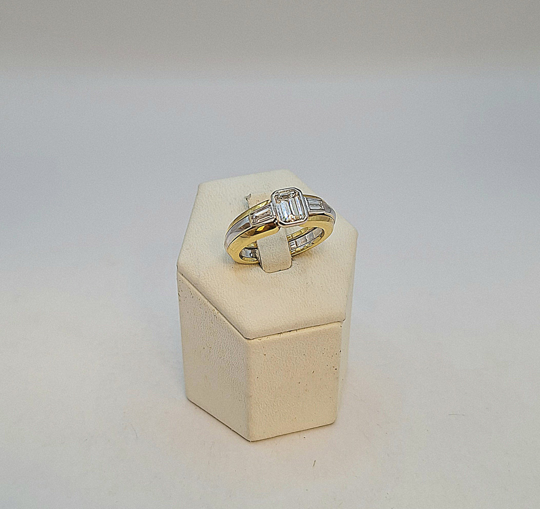 Anello oro diamanti