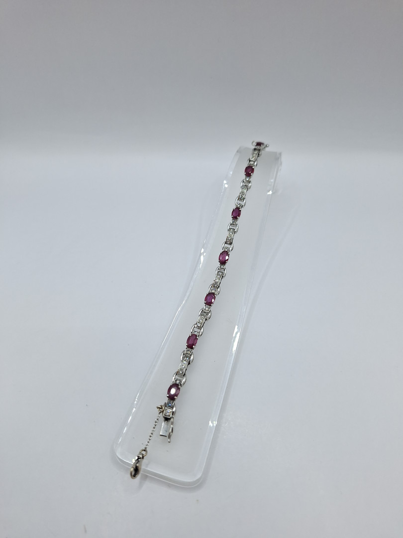 Bracciale oro pietre diamanti