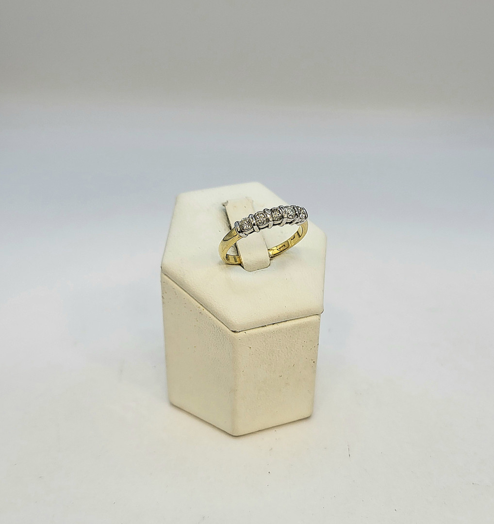 Anello oro diamantini