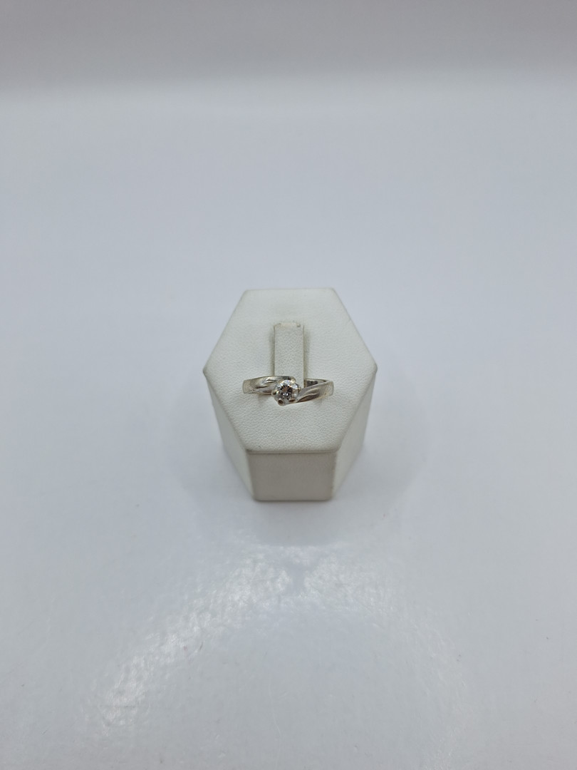 Anello oro diamante