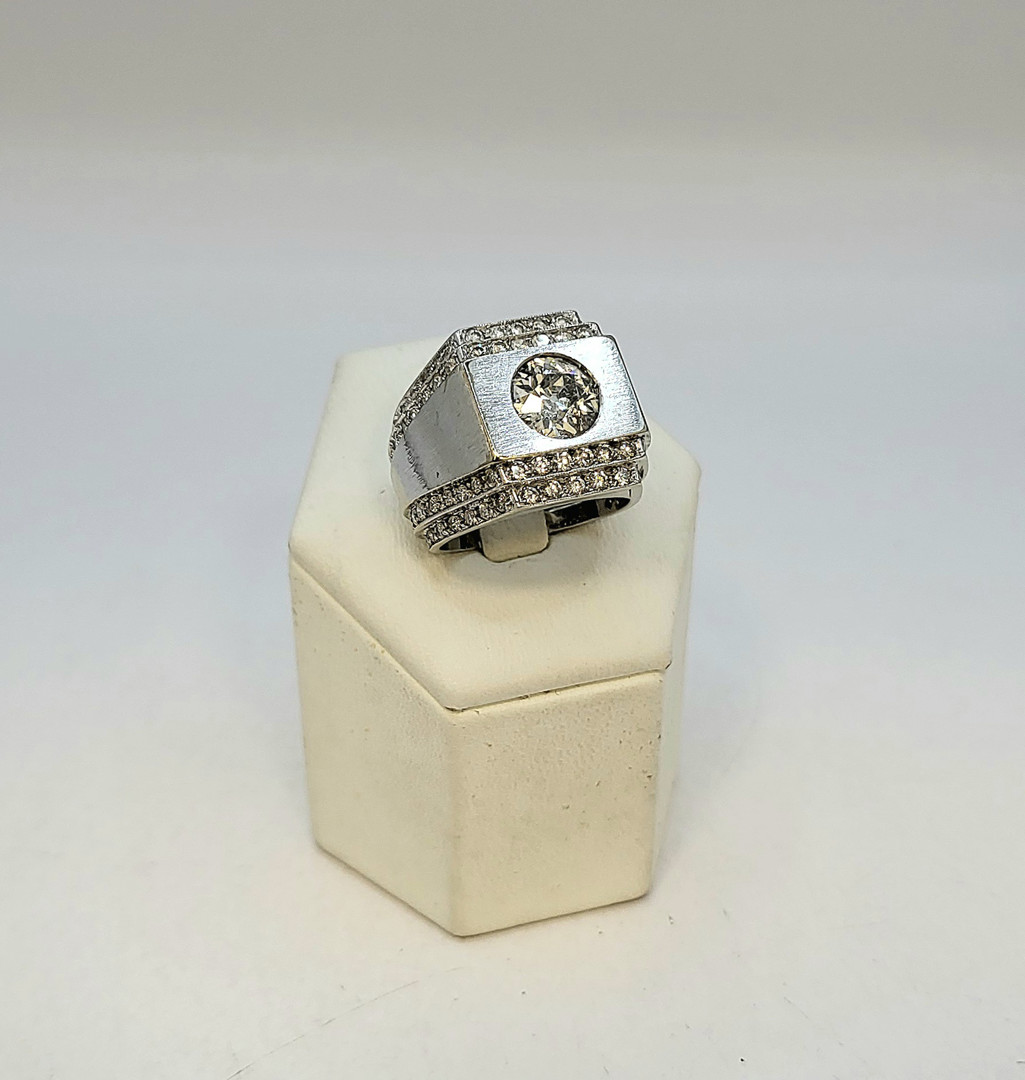 Anello oro diamante diamantini