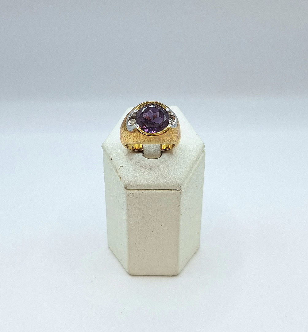 Anello oro pietre