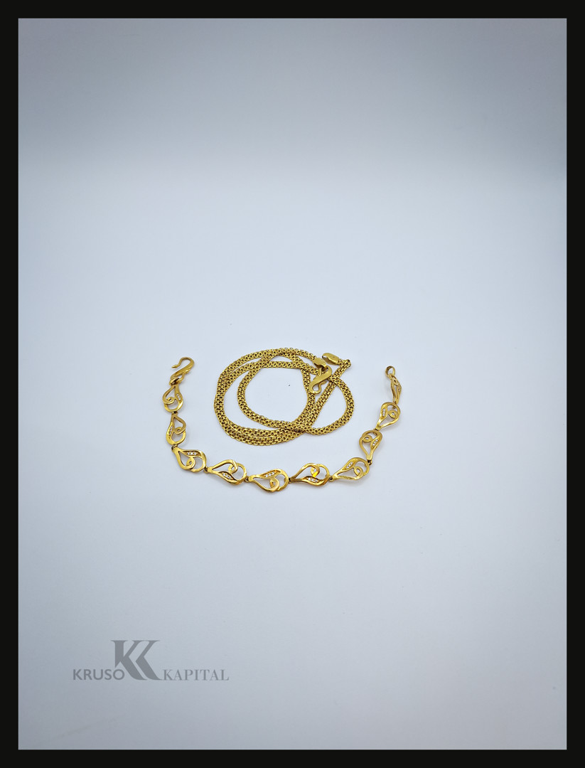 Collana e bracciale oro pietre