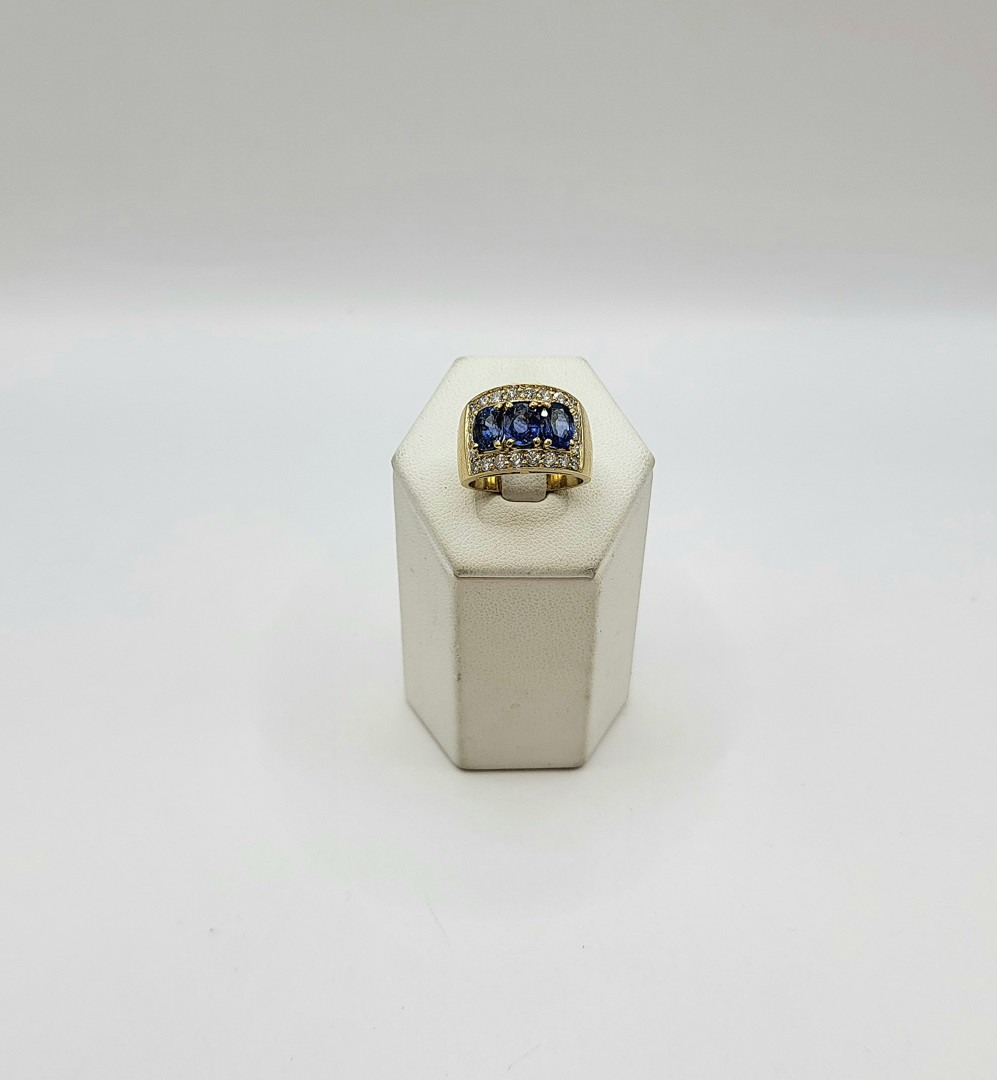 Anello oro pietre diamantini