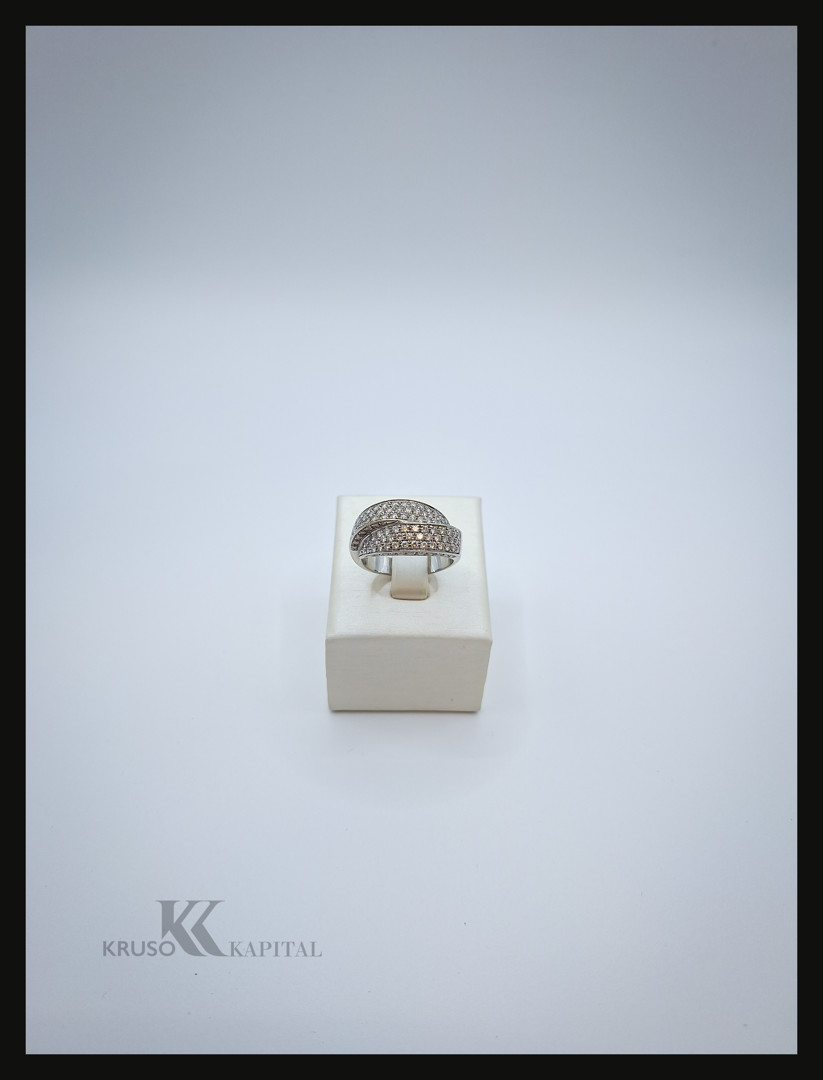 Anello oro diamanti 