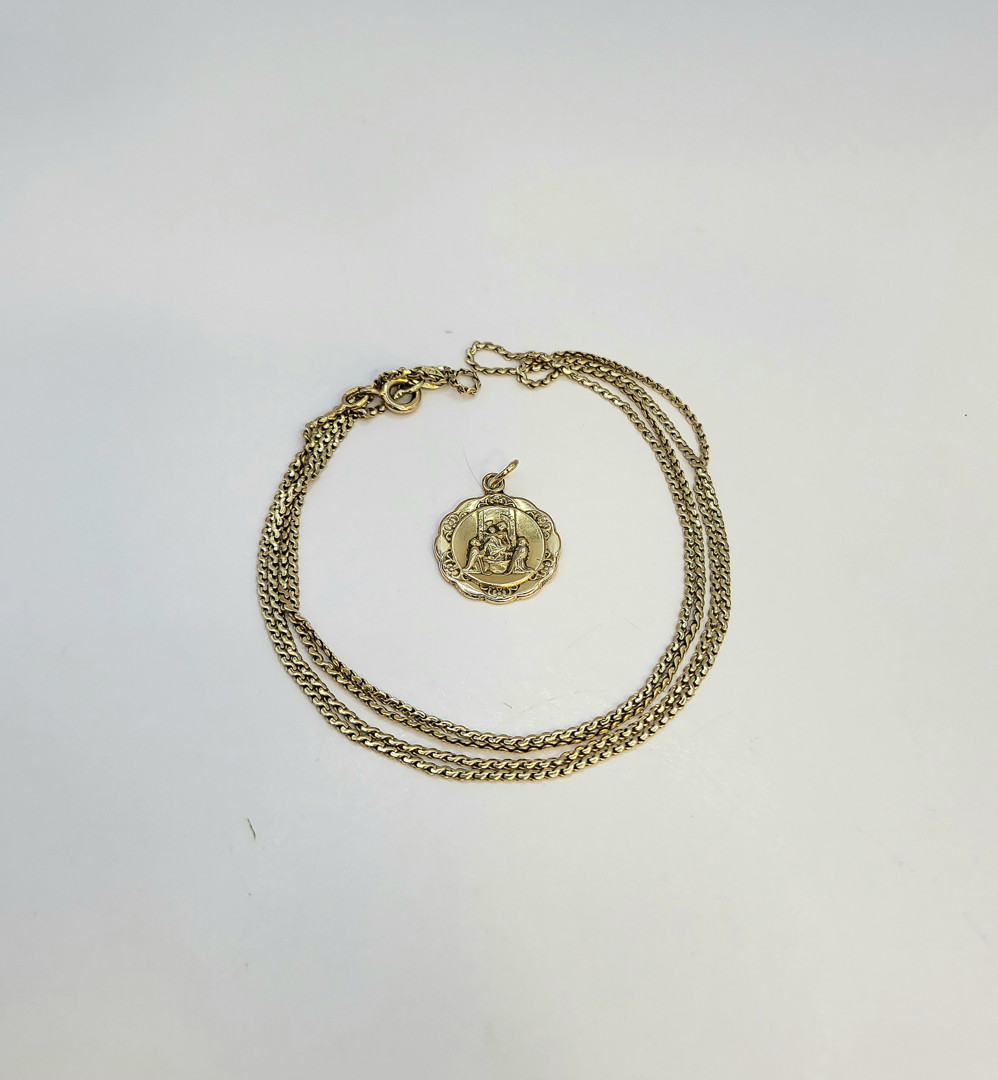 Collana e ciondolo oro 