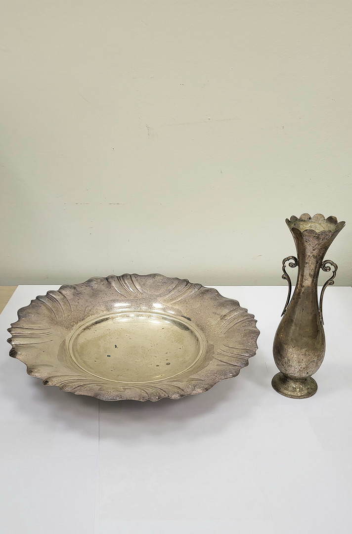 Centrotavola e vaso argento