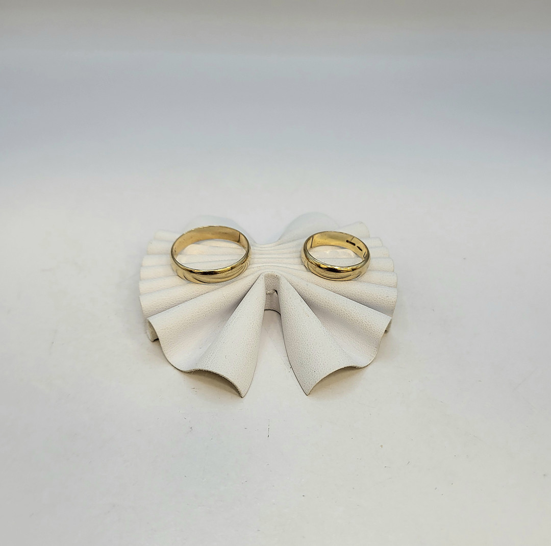Due anelli oro