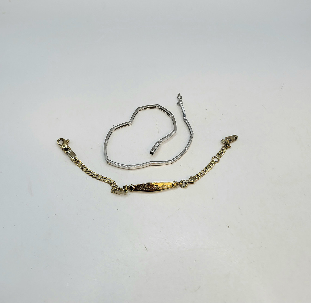 Due bracciali oro