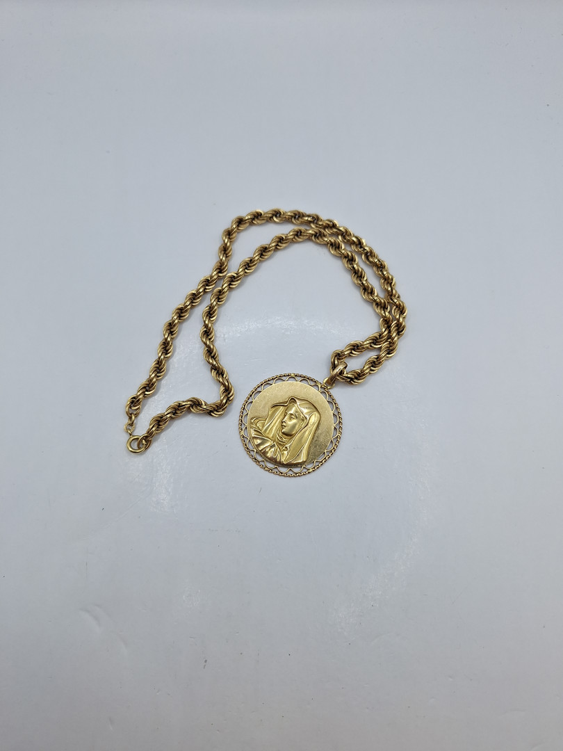Collana ciondolo oro
