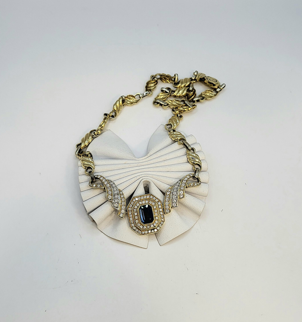 Collana oro pietra diamantini