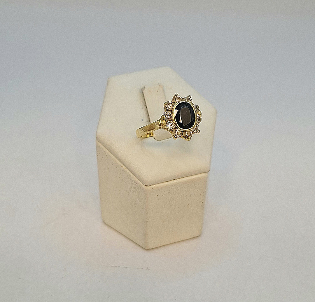 Anello oro pietre