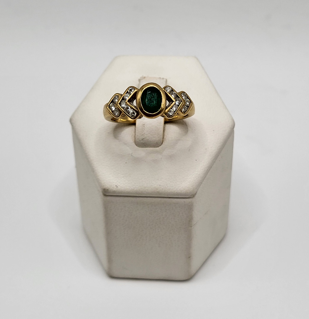 Anello oro pietra diamantini