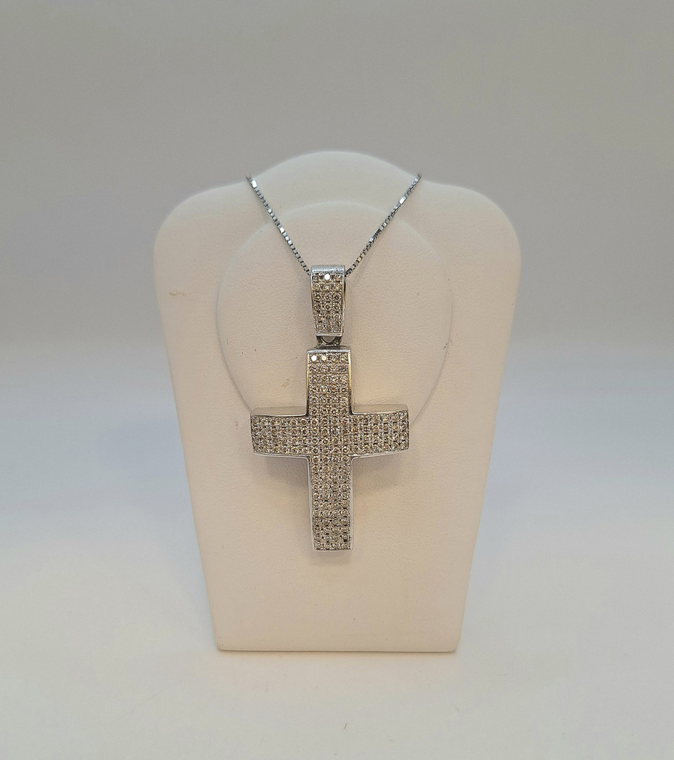 Catenina e croce oro diamantini